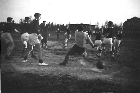 1950MatchpåLidköpingsplan.jpg