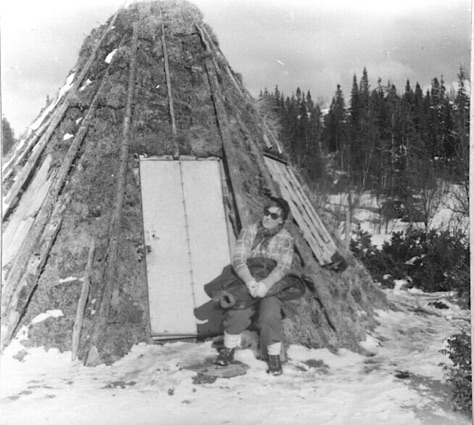 1953EnsemesterveckavidÅreskutanKåtansomlågintill1.jpg